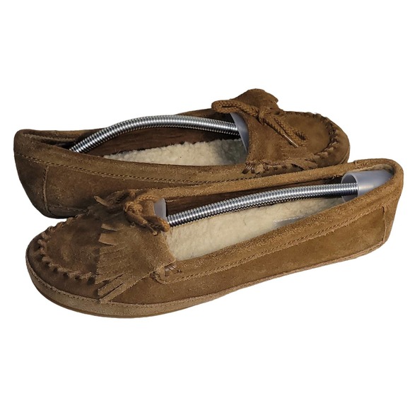 MinnieTonka Brown Flats Woman's Size 9 - Picture 1 of 5